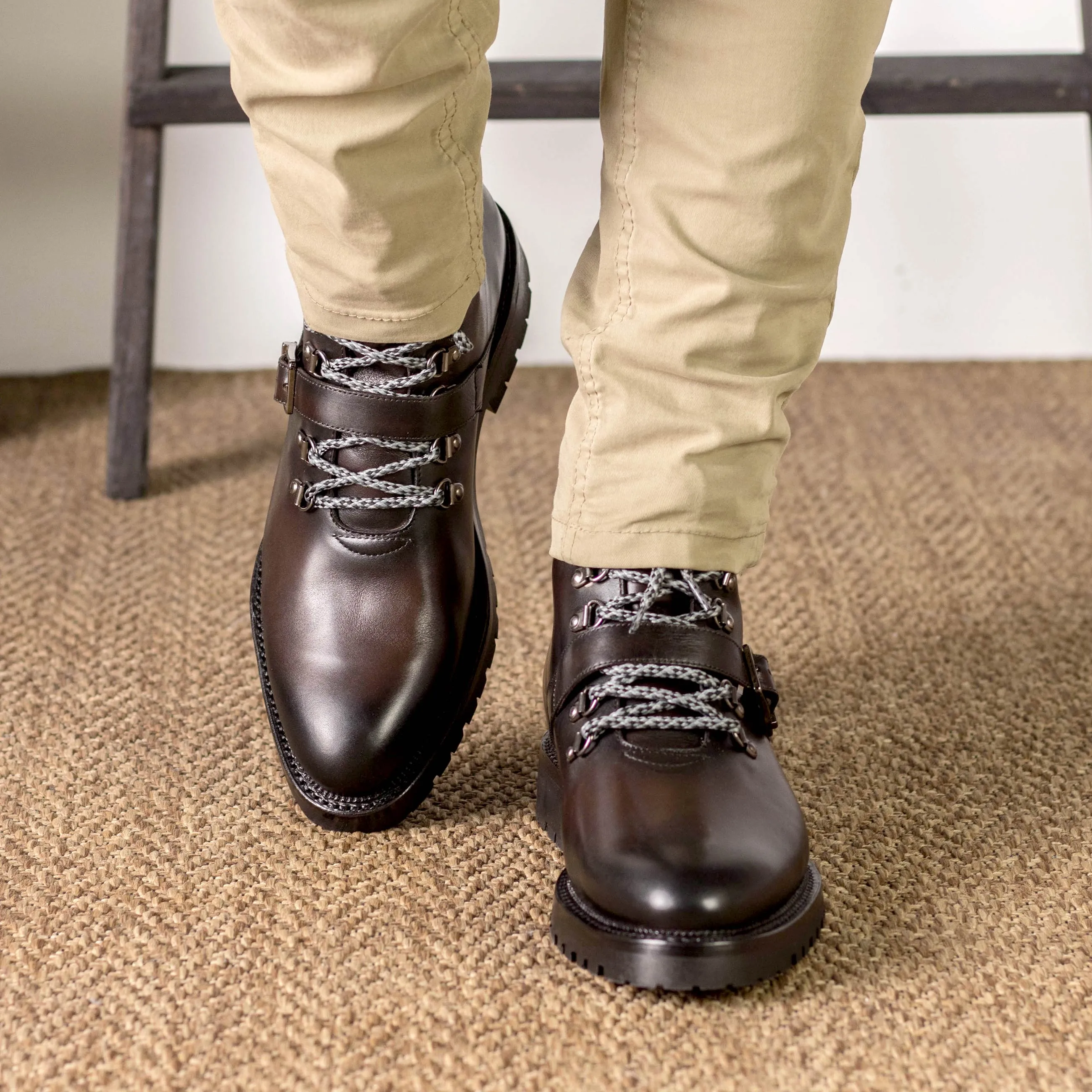 Dejen Hiking Boots