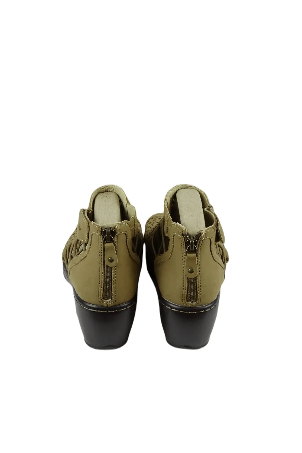 JBU Memory Foam Brown Sandals 7