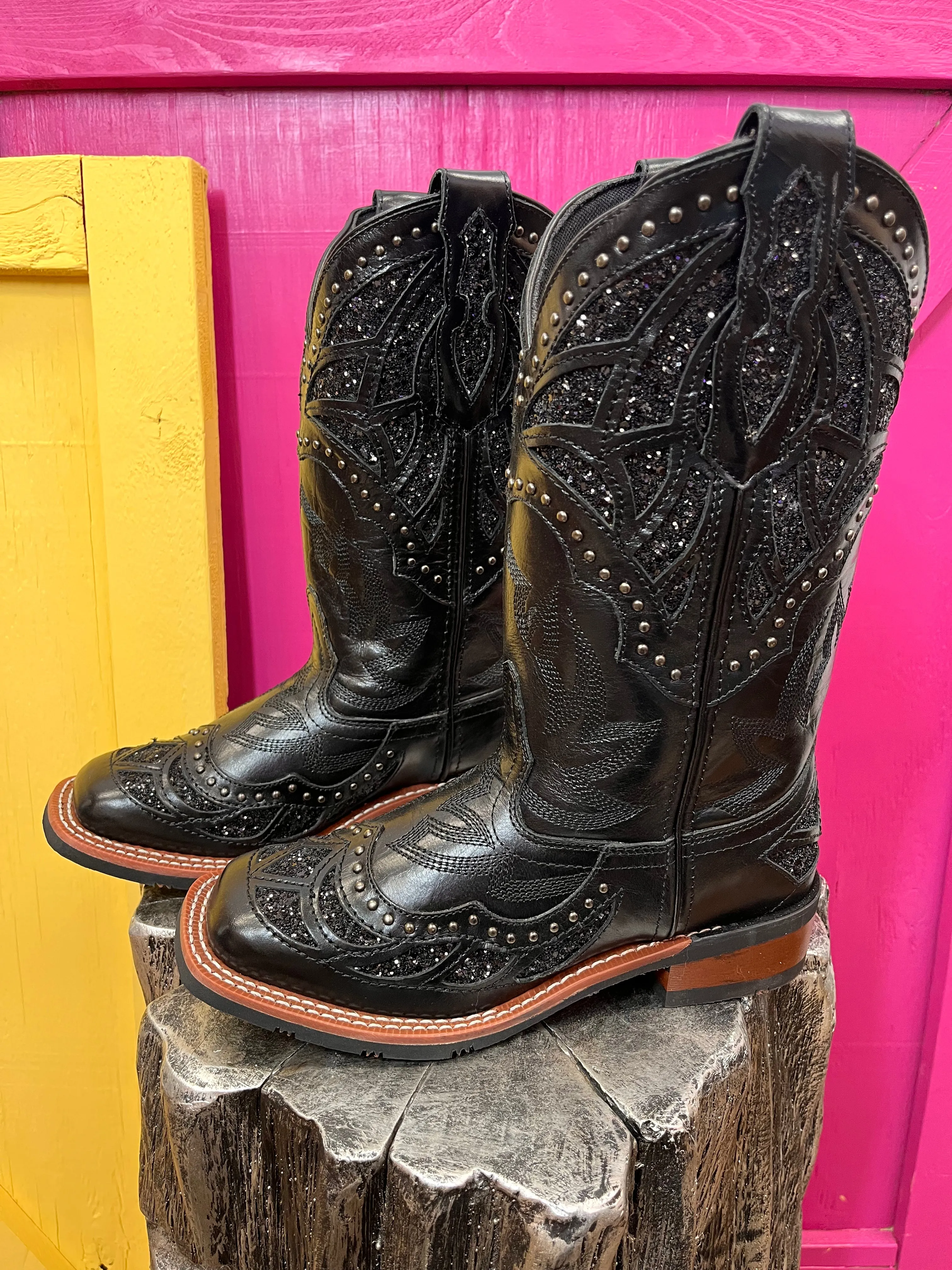Laredo Women's Black Eternity Underlay Square Toe Cowgirl Boots 5970