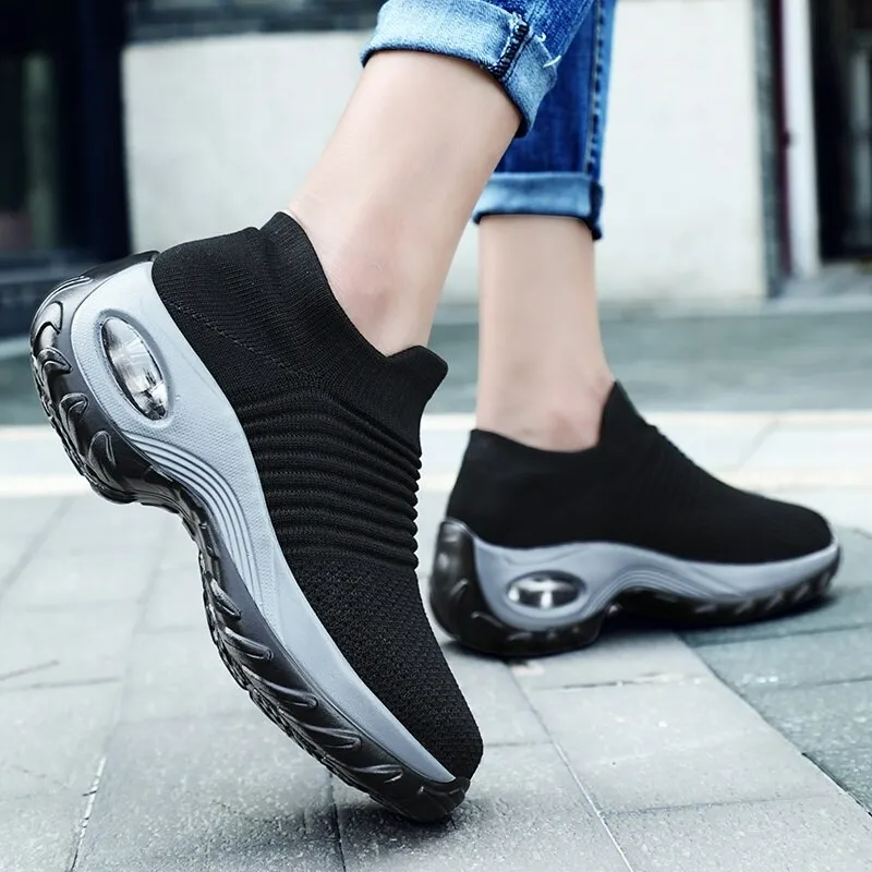 Lucia - Comfort Sneakers
